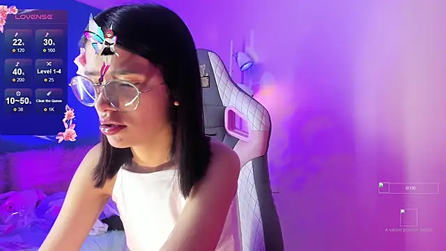 Lana Dreams  online show from November 2025 10:41:02 PM