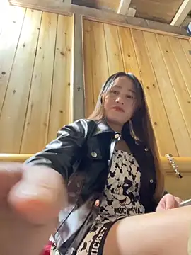 phungtiti online show from November 2025 02:10:02 AM