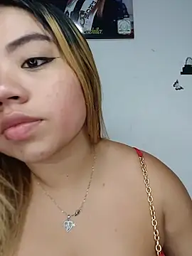 Emily  Hott online show from July 2026 05:02:02 AM