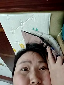 lingling5200 online show from December 2025 01:39:01 PM