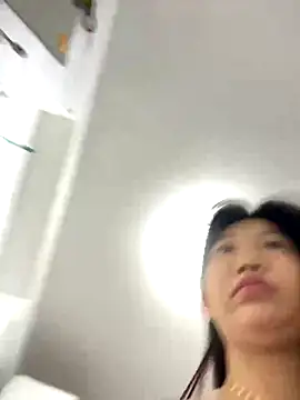 Miumieu online show from September 2025 03:06:01 AM