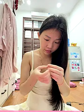 Miumieu online show from September 2025 04:49:01 AM