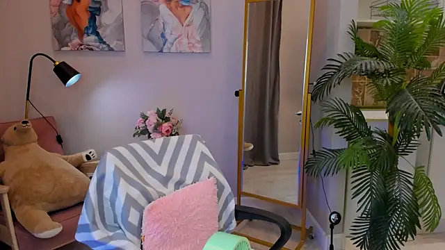 Snapshot of Mia_meowXkiss chatting on September 2025 04:39:01 PM Mia meowXkiss online show from September 2025 04:39:01 PM