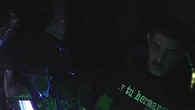 Snapshot of Rod_Contreras_ARG chatting on November 2025 05:51:02 AM Rod Contreras ARG online show from November 2025 05:51:02 AM