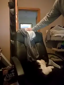 Dillybar41 online show from March 2026 07:48:01 PM