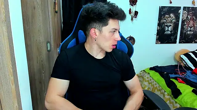 Snapshot of javiersexymann chatting on December 2024 08:54:01 PM javiersexymann online show from December 2024 08:54:01 PM