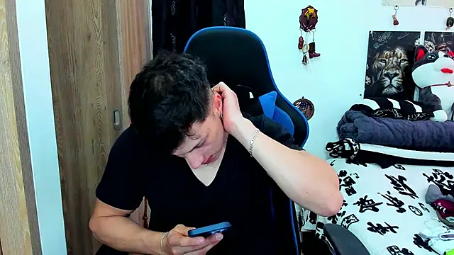 Snapshot of javiersexymann chatting on February 2025 07:24:02 PM javiersexymann online show from February 2025 07:24:02 PM