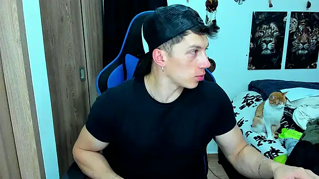 Snapshot of javiersexymann chatting on February 2025 05:27:01 AM javiersexymann online show from February 2025 05:27:01 AM