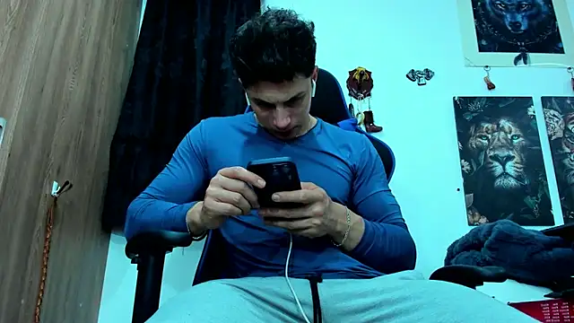 Snapshot of javiersexymann chatting on February 2025 12:30:01 AM javiersexymann online show from February 2025 12:30:01 AM