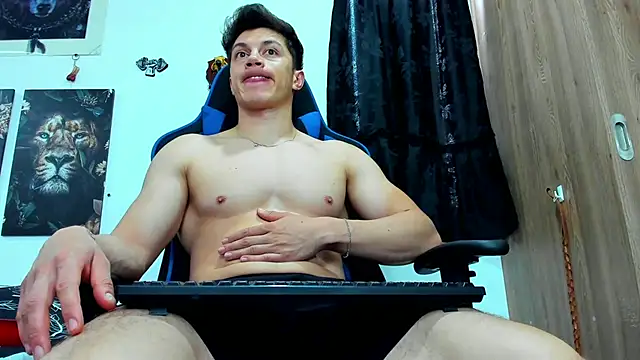 Snapshot of javiersexymann chatting on February 2025 07:30:01 PM javiersexymann online show from February 2025 07:30:01 PM