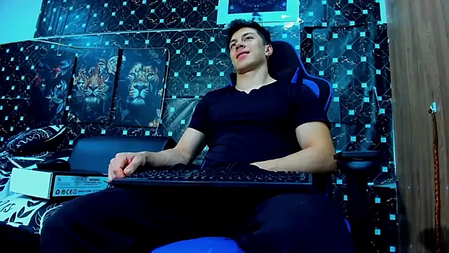 Snapshot of javiersexymann chatting on October 2025 10:32:02 PM javiersexymann online show from October 2025 10:32:02 PM