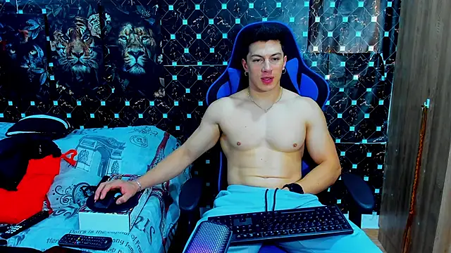 Snapshot of javiersexymann chatting on December 2025 07:54:02 PM javiersexymann online show from December 2025 07:54:02 PM