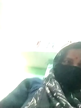 Rajnee33A online show from April 2026 05:36:02 AM