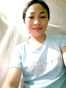 lucybaby00 online show from February 2026 11:30:02 PM