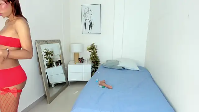 emy barnert online show from October 2025 12:29:01 PM