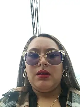 Eiimy pretty online show from March 2026 04:01:02 PM