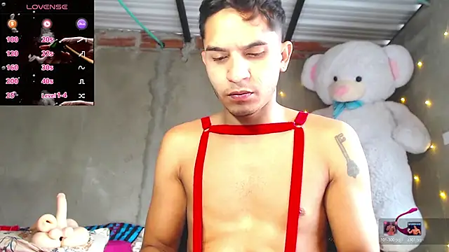 Snapshot of Angel_latinboy chatting on May 2026 01:19:01 PM Angel latinboy online show from May 2026 01:19:01 PM