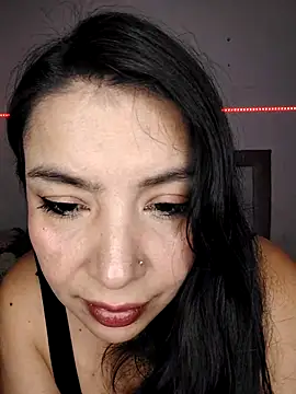 Anahibella online show from October 2025 05:35:02 AM