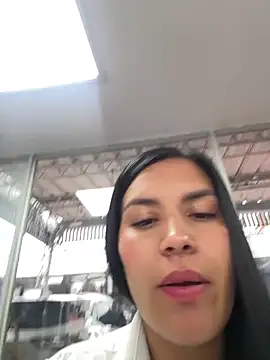 MacaW09 online show from March 2026 10:11:01 PM