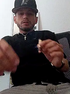 Andrez5041 online show from September 2025 06:40:01 AM