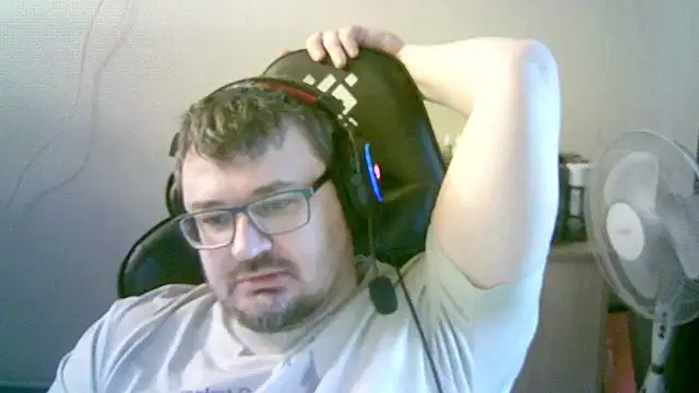 SirAbuser online show from February 2026 06:35:01 AM