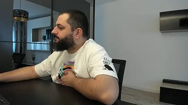 DravenPeak online show from September 2025 05:18:01 AM