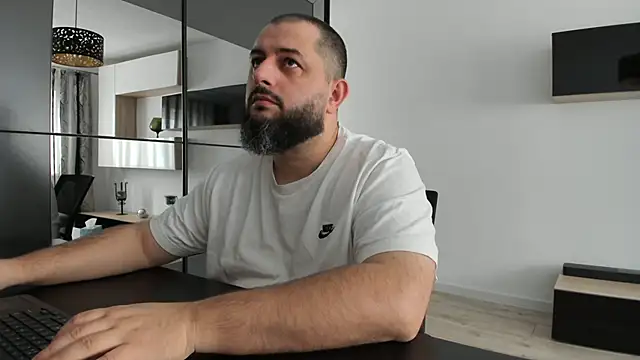 DravenPeak online show from October 2025 10:52:02 AM