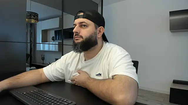 DravenPeak online show from November 2025 02:04:01 PM