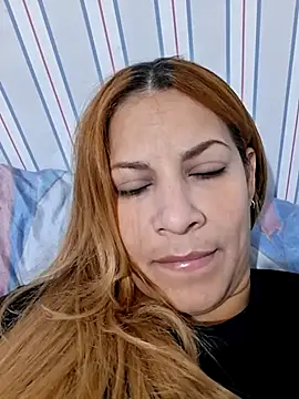 saraferrer151 online show from January 2026 06:50:02 AM