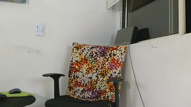 Snapshot of Mirianzapata_1 chatting on July 2026 06:41:02 AM Mirianzapata 1 online show from July 2026 06:41:02 AM