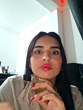 EmiliaSomer online show from September 2025 02:37:01 AM