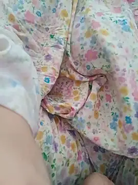 Snapshot of _Babyrose_ chatting on July 2026 06:04:02 AM Babyrose online show from July 2026 06:04:02 AM