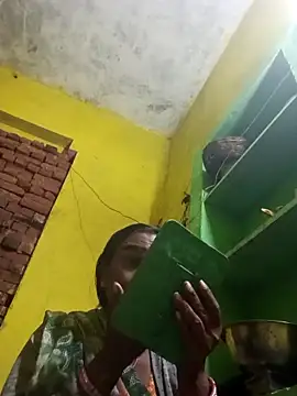 Pinky12A online show from November 2025 11:54:02 PM