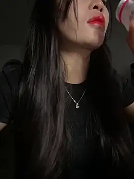 Lissa xinh09 online show from October 2025 12:50:01 PM