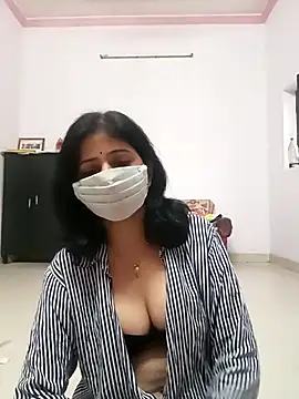 BITEXBABYlove online show from November 2025 02:44:02 AM