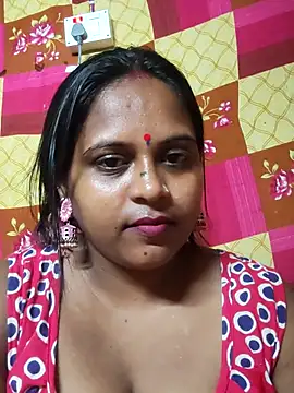 Hot-Show2 online show from September 2025 04:12:02 PM