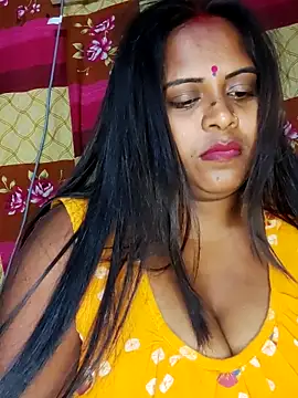 Hot-Show2 online show from April 2026 06:30:01 PM