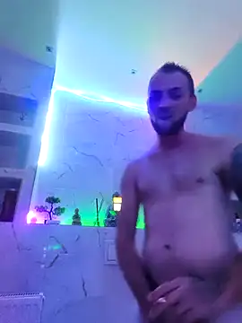 papichulo0099 online show from October 2025 07:30:02 PM