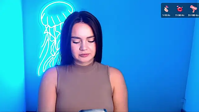 Bonny Candy online show from September 2025 11:43:01 AM