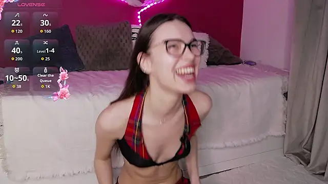 alexxisrae online show from February 2026 04:18:02 AM