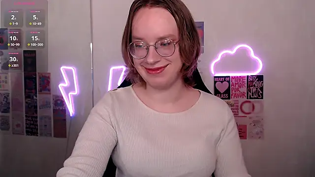 Snapshot of Amanda_Butlerr chatting on May 2026 12:02:01 PM Amanda Butlerr online show from May 2026 12:02:01 PM