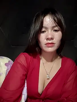 Snapshot of TinTim02 chatting on April 2026 09:43:02 PM TinTim02 online show from April 2026 09:43:02 PM