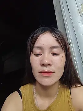 Snapshot of TinTim02 chatting on May 2026 05:02:02 AM TinTim02 online show from May 2026 05:02:02 AM