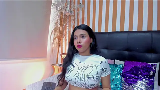 LunaToledo online show from January 2026 12:53:02 PM