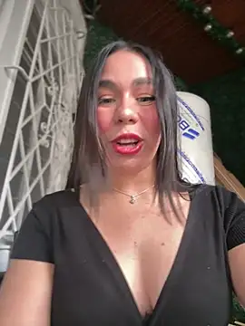 Snapshot of TessaCooper1 chatting on May 2026 07:59:02 PM TessaCooper1 online show from May 2026 07:59:02 PM