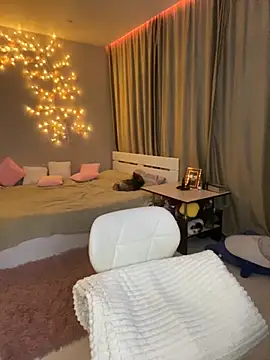 Bellissa  online show from October 2025 02:29:01 PM