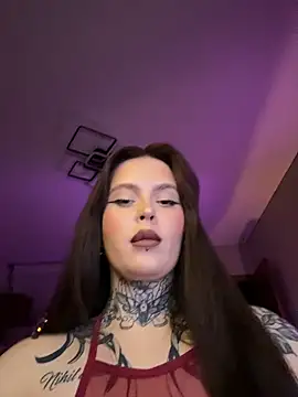 Snapshot of Mariiiiiway chatting on August 2026 08:18:01 PM Mariiiiiway online show from August 2026 08:18:01 PM