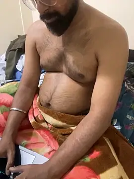 Horney spidy online show from November 2025 05:16:01 PM