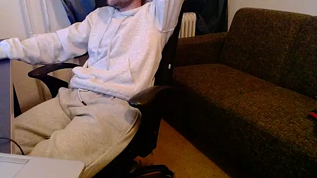 ChefDeLust online show from November 2025 04:29:01 PM