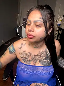 chicanachic13 online show from October 2025 04:55:01 AM